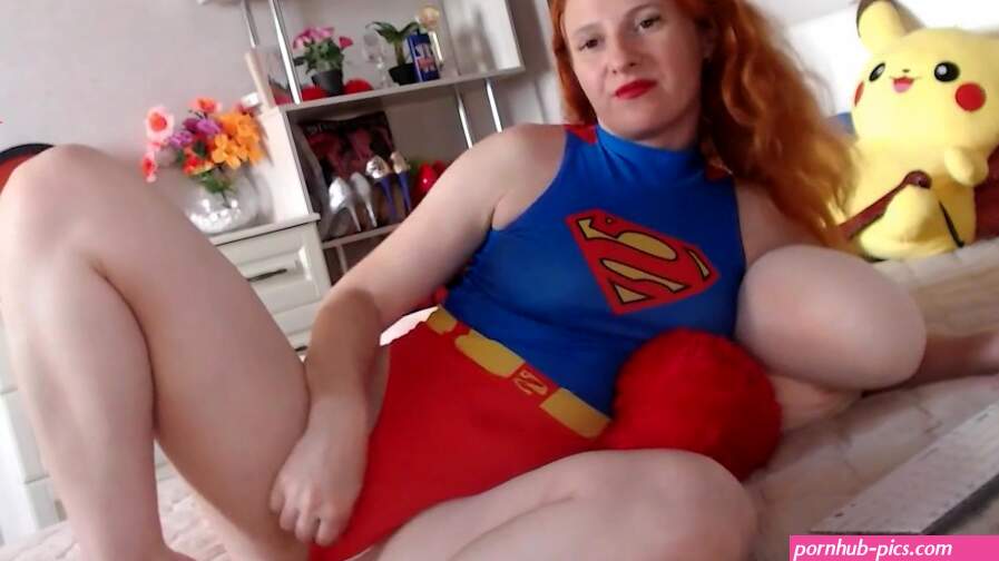 - Super Girl
