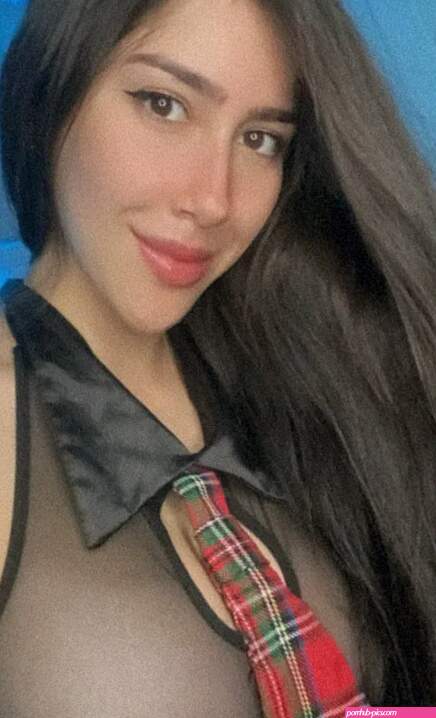 Gummies15 2 Nude OnlyFans Leak Picture PEA4e4iYB7
