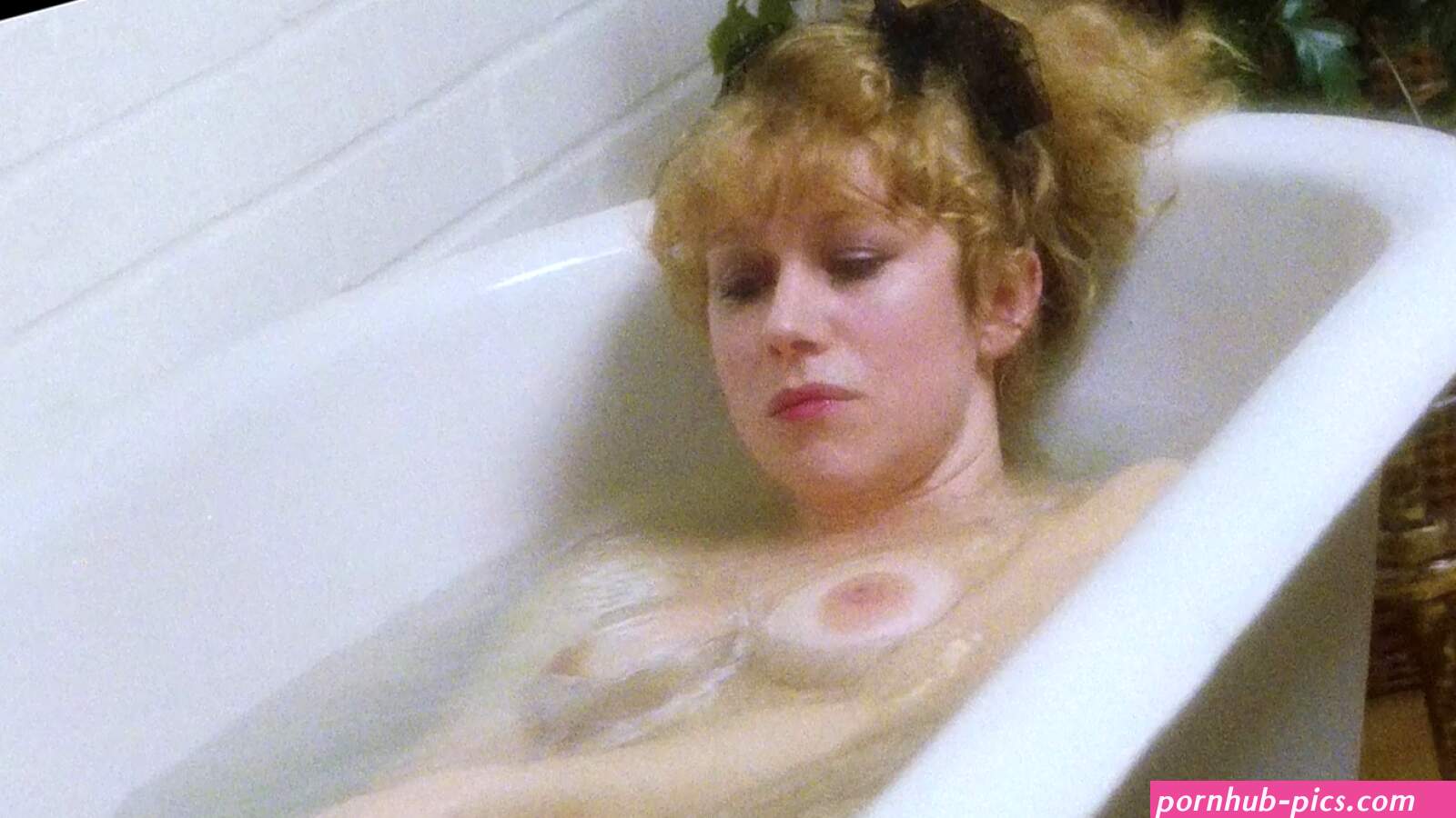 Helen Mirren nude sex and bush