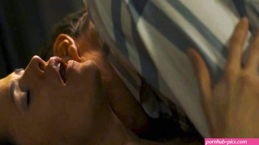 Jennifer Garner Nude Sex Scenes in Wakefield