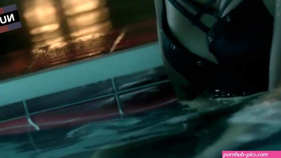 Lesley-Ann Brandt Hot Scene