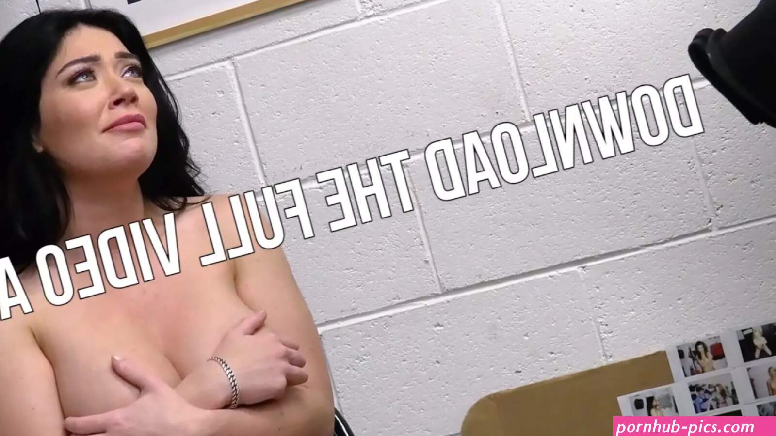 Huge boobs teen bitch Megan Maiden stole a bracelet but mall cop caught her