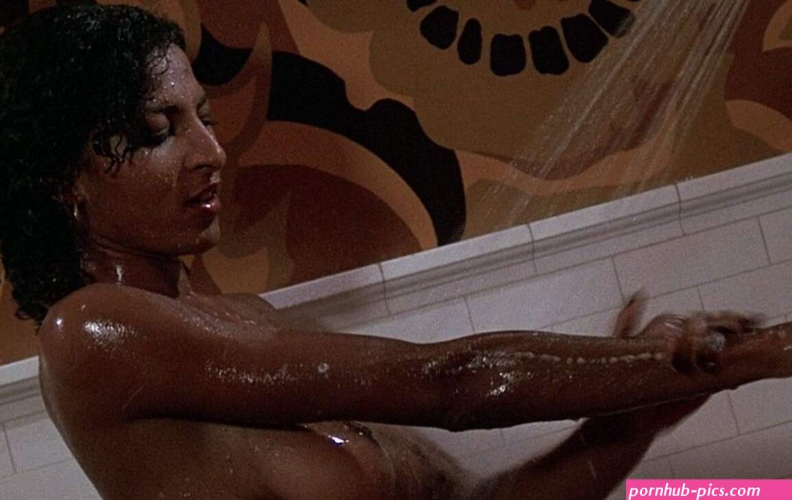 Pam Grier Nude Leaked