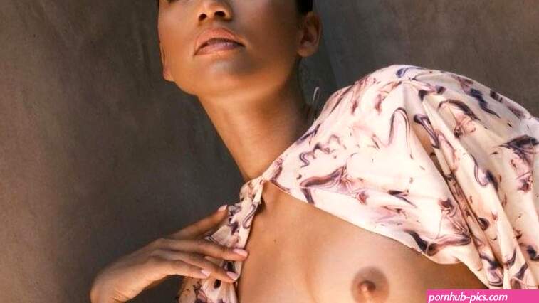 Zendaya Boobs Pictures and PORN Videos 2024