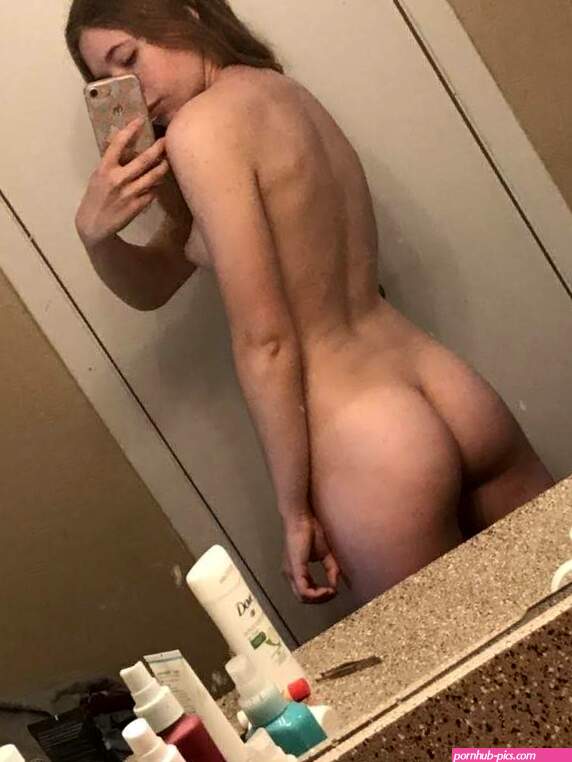 TINY PETITE BARELY LEGAL BLONDE 18YO TEEN NUDE Porn Pic