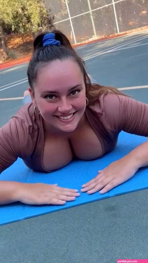 BiancaDatas video Tweet