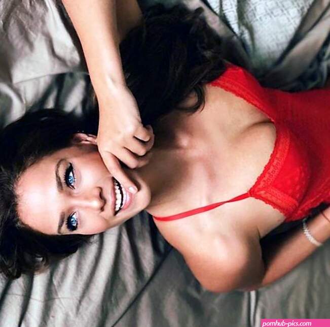 Carolina Miranda Nude Photo Collection