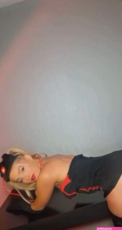 Charlotte Parkes Leaked Nude Sextape ParkeCharlotte X