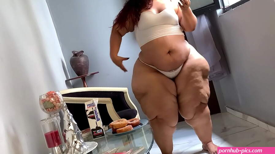 Short Curvy Girl with Giant Hips Ass