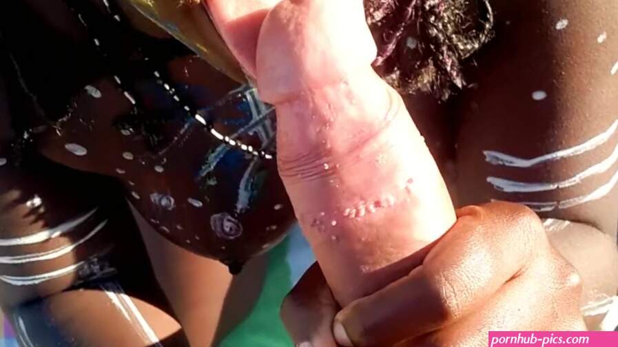 JUICY EBONY IN TRIBAL PAINT INTERRACIAL BLOWJOB IN THE WOODS PUBLIC CUM POV