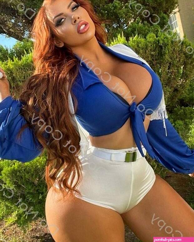 AMANDA NICOLE PHOTO