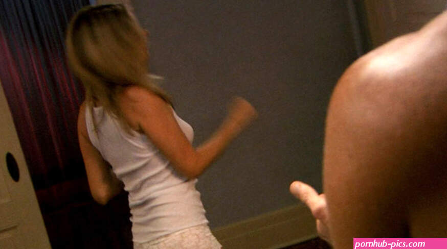 Andrea Roth nude pics page