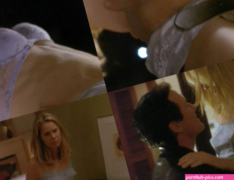 Naked Andrea Roth in Dangerous Attraction ANCENSORED