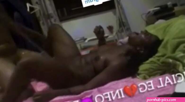 Sextape: ANIF Boss In Equatorial Guinea Fcking a Lady and She Pee On his body Sex Video Part 27