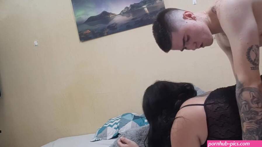 I record with my boyfriend live for my onlyfans account