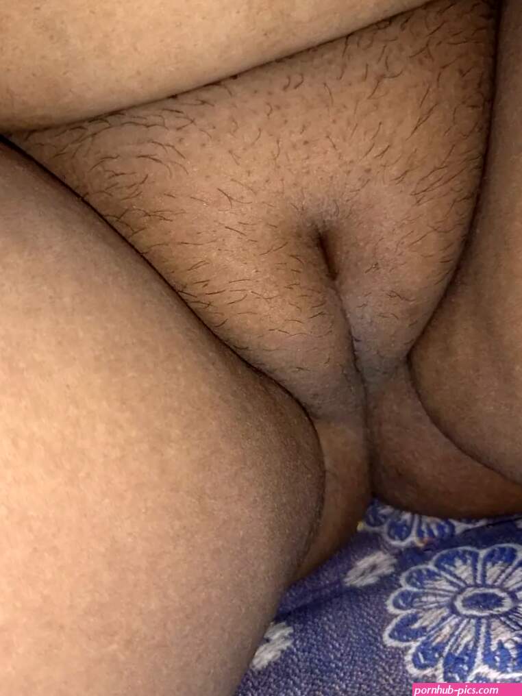 Bhabhi ki garam chut aur gaand ki photo : 19 Nude Pics