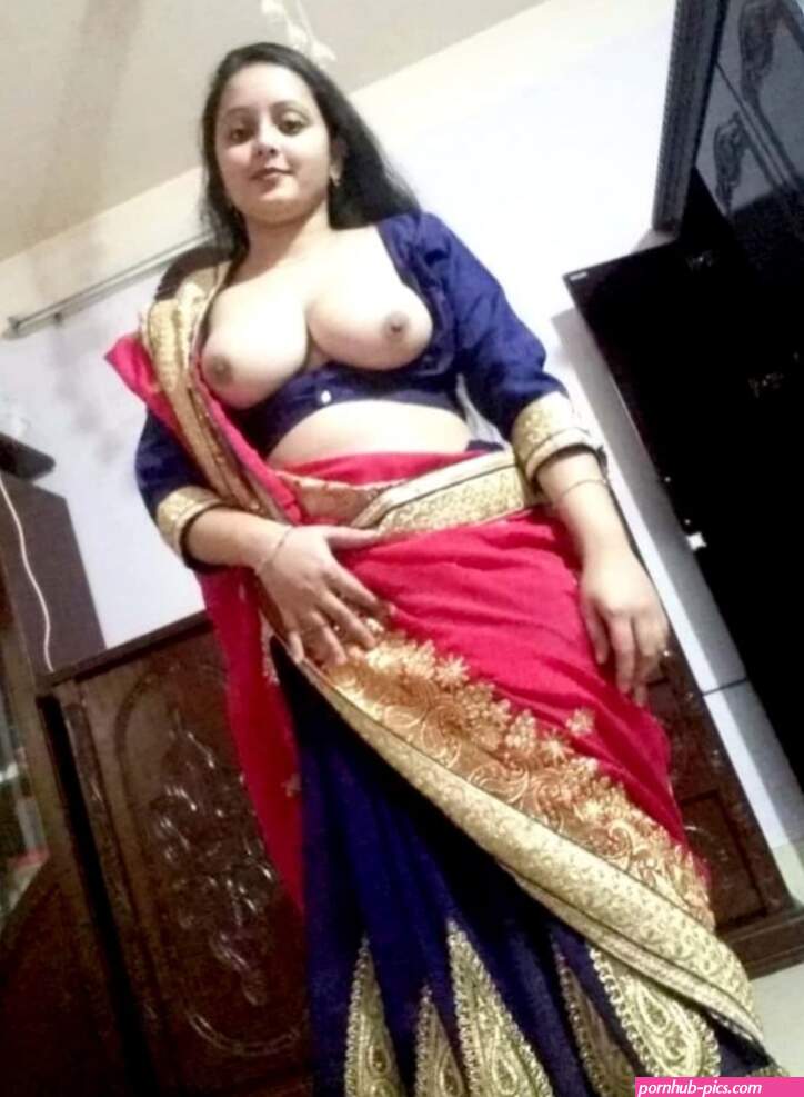 Horny Desi Bhabhi Nude Kamasutra Photos