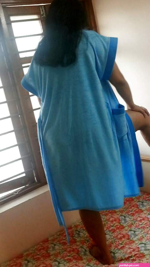 Sexy Indian Aunty Angel In Blue Nighty