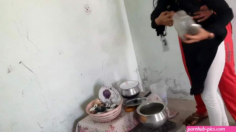 Jija sali sex in kitchen with clear hindi audio