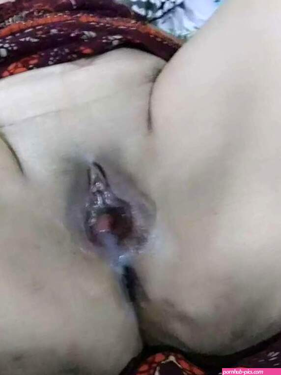 Sexy chachi ki badi gaand ke 15 hot Indian sex photos