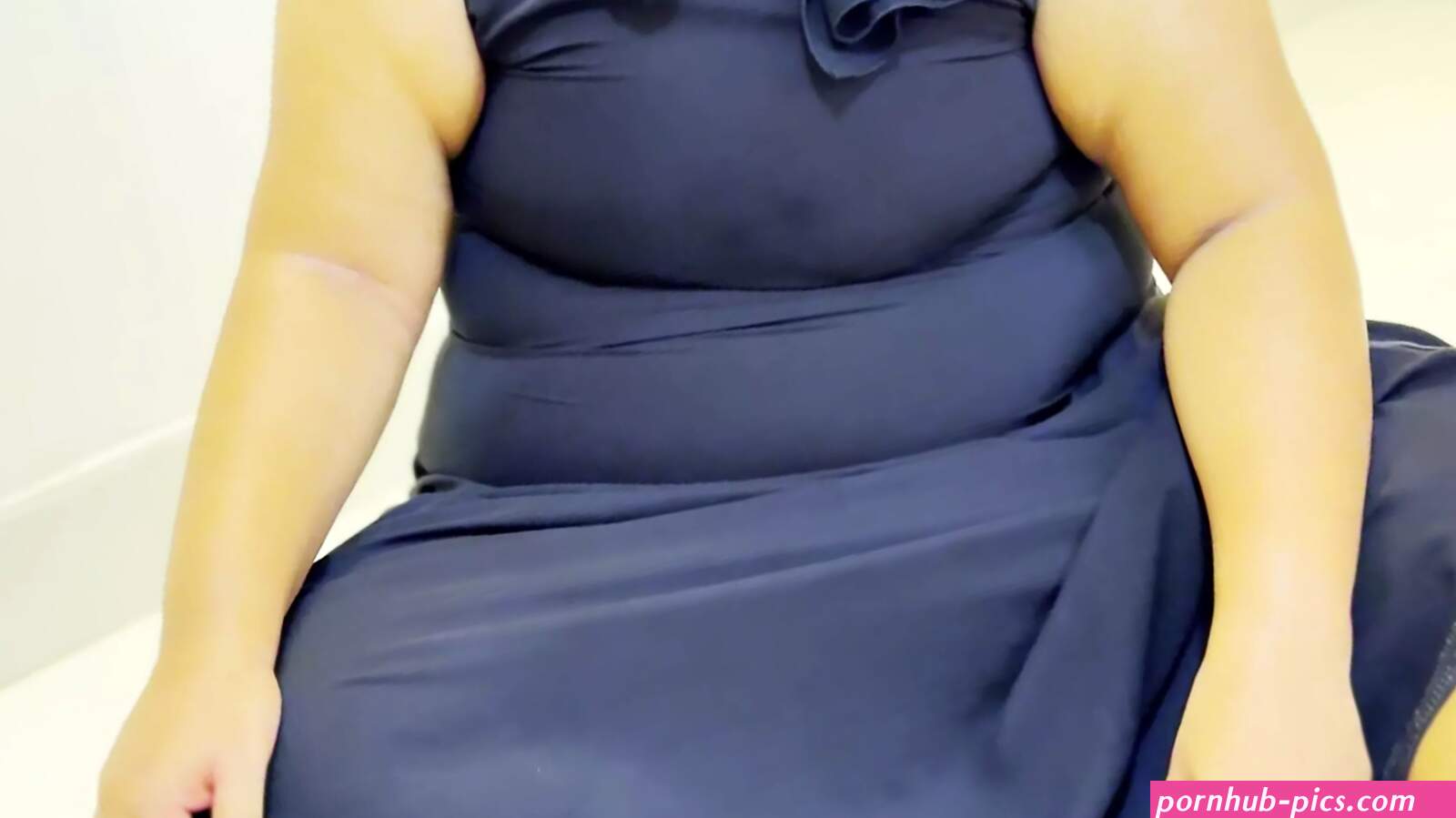 Bada Gandwali Muslim Burqa Aur Hijab Aunty Ko Chodne Ke Liye Majbor Real Saudi Sex