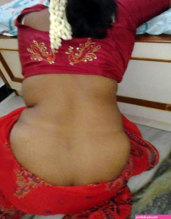 Nude Indian Aunties
