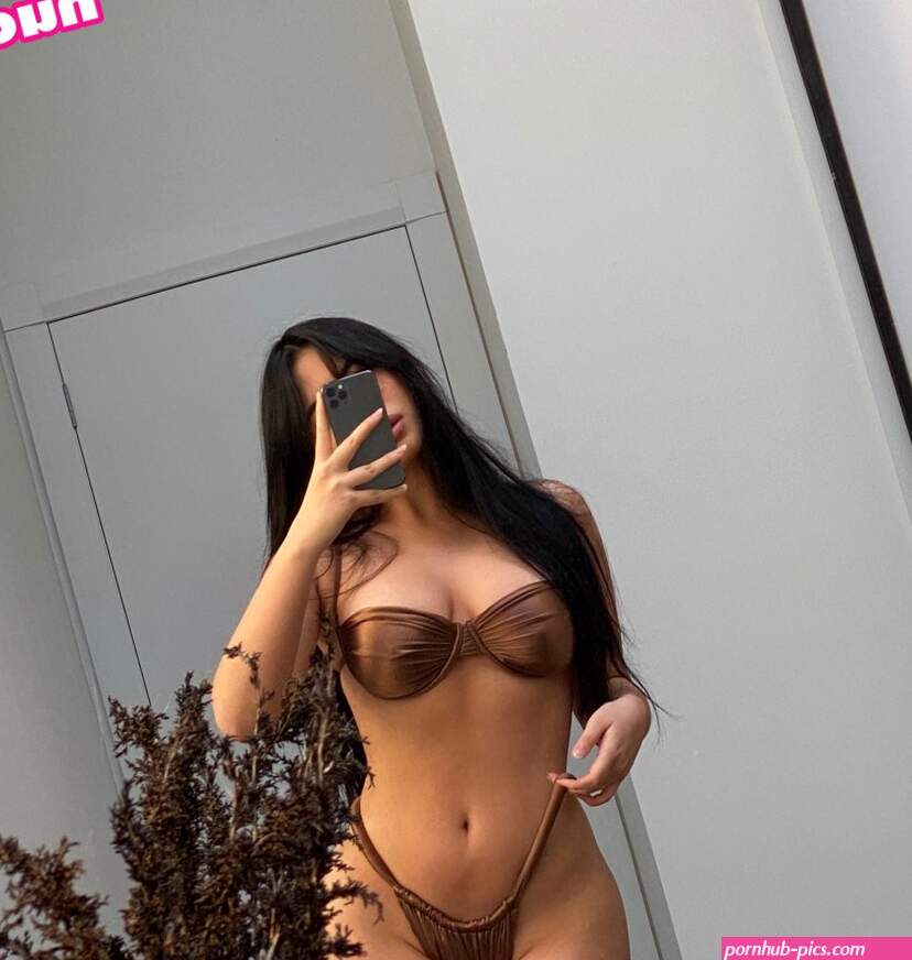 estherng Nude Leaks OnlyFans