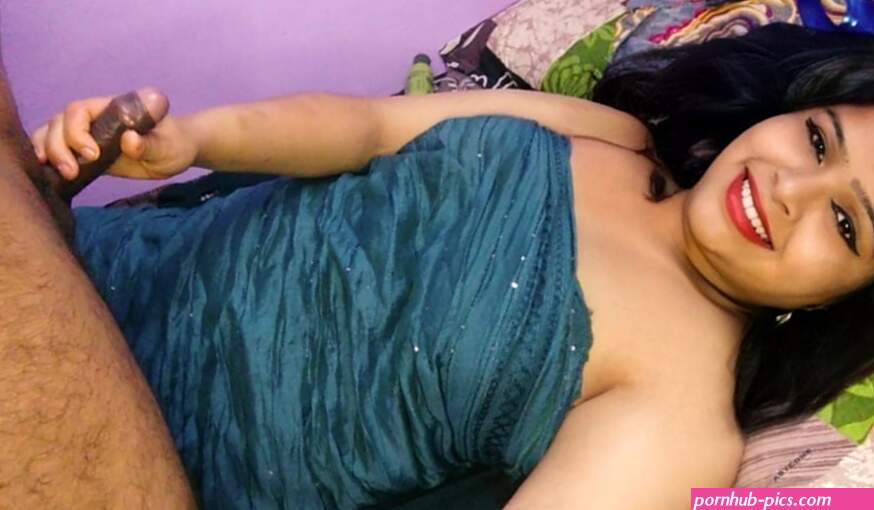 Tamil Aunty Nude Body Massage Porn Videos