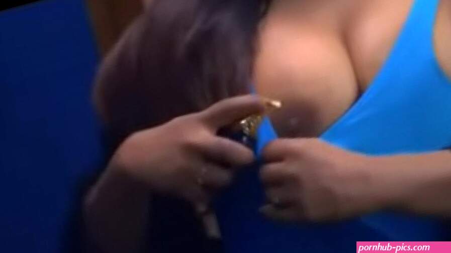 Hot sexy bollywood actress Kamalika Chanda