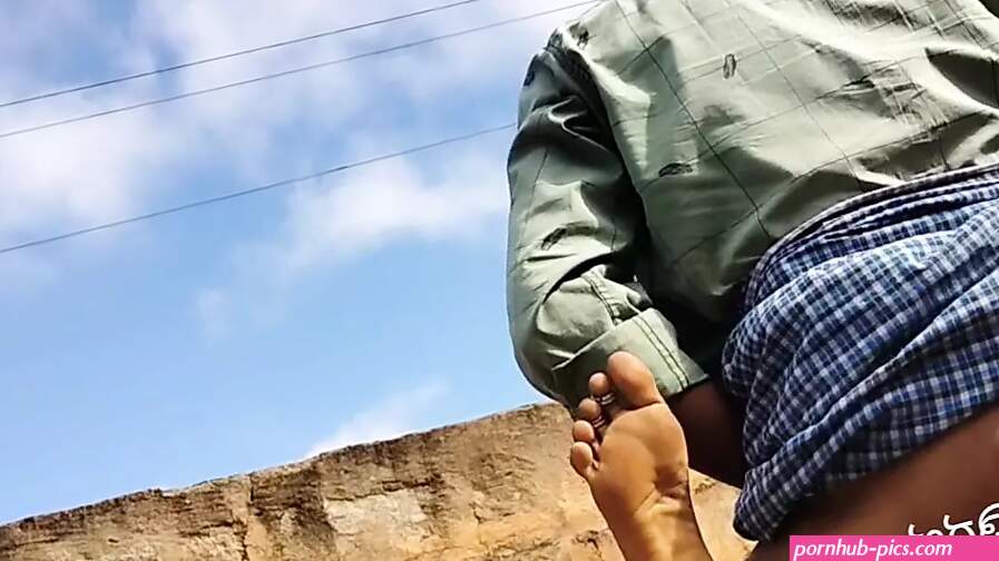 Kannada village couples Out Dore fucking 3videos making 1video