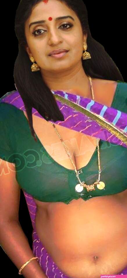 Mallu Aunty Varian Fake Material By MalluBlouse