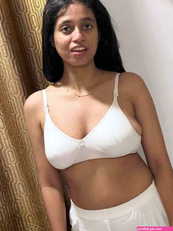 Beautiful Mallu Girl Deep Blowjob And Hardcore Sex With Boyfriend In Hotel 35Pics And 40 Videos Collection Zip Viral MMS