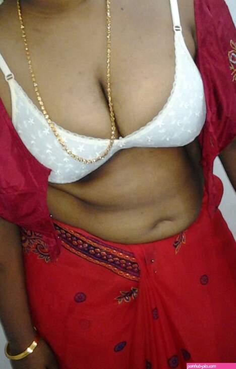 Desi Aunty 006 Photo album by Maanv3582
