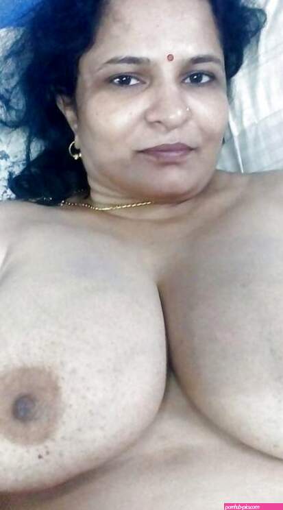 desi hot aunties nude pics big tits mature aunty 10