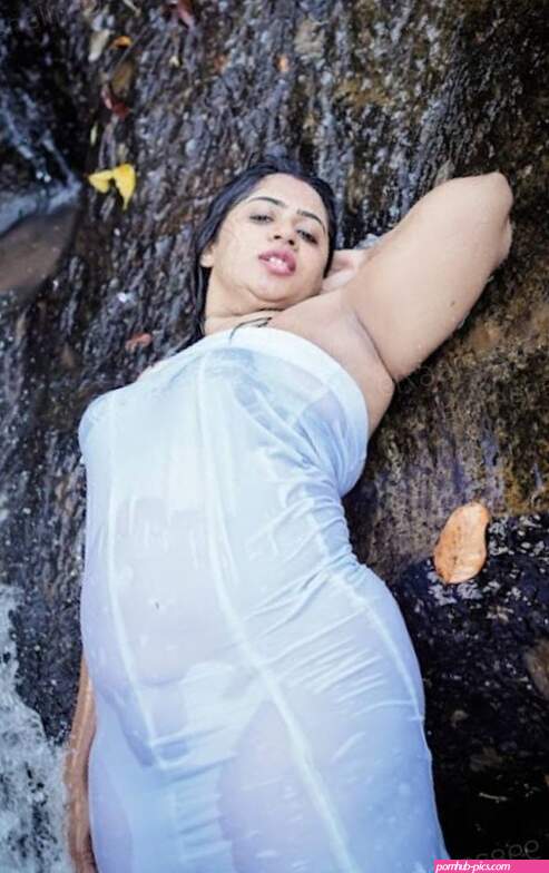 Nila Nambiar Smera1695 nilanambiar Nude Leaks OnlyFans