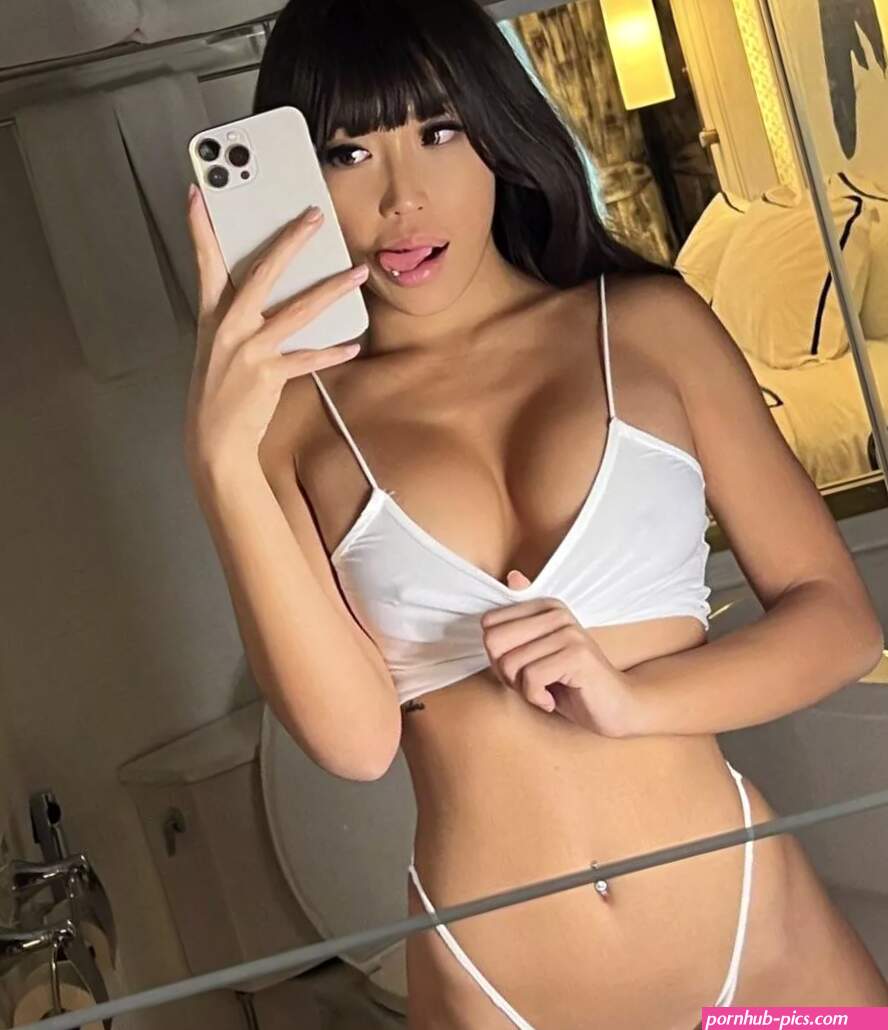 Rebecca Chen nudes