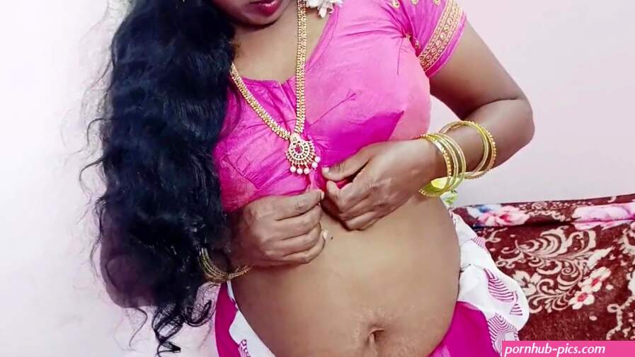 Sexy saree indian bhabi self sex