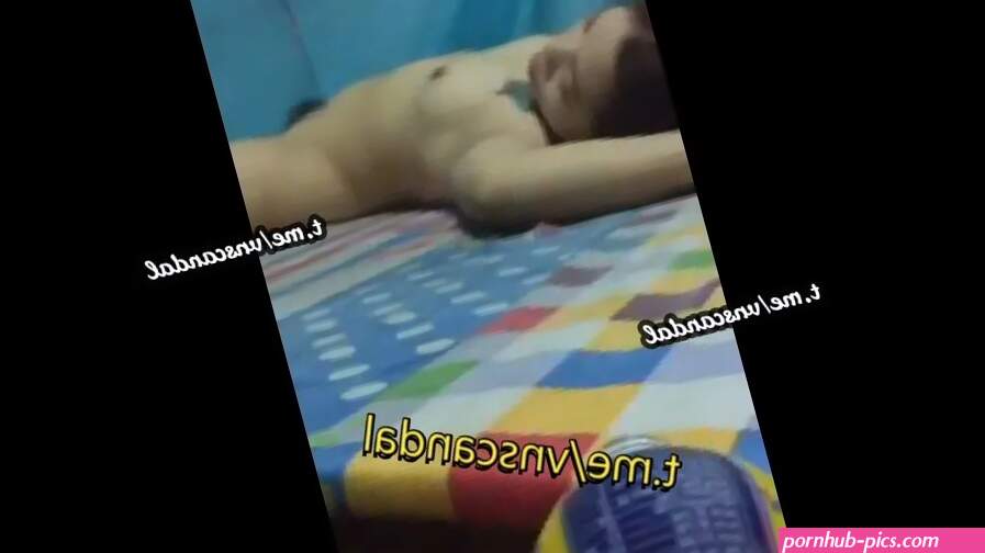 Video Nng: VAV Em xinh say ru b cc bn nghch ngm