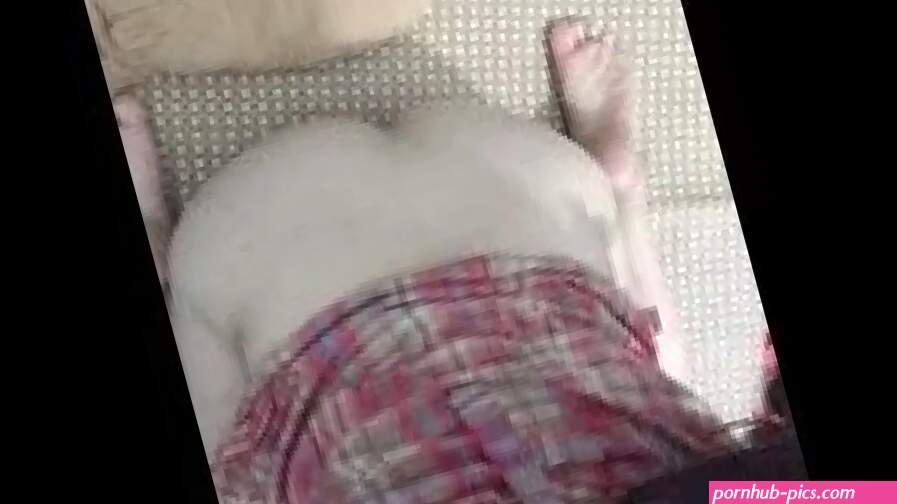 Video Nng: Em Cao Qunh mi lp 8 b Ông ch ch tim tp ho gn trng d cho tin là mê lm làm g cng c.