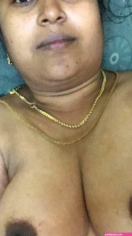 Tamil chubby Aunty nude