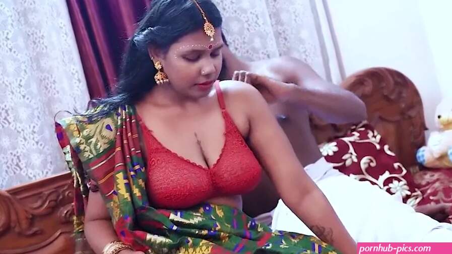 Tamil wife very first Suhagraat with her Large Cock spouse and Cum Swallowing after Coarse Sex Hindi Audio watch online