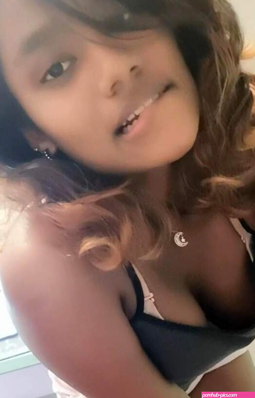 Thashpie Tamil Onlyfans Tiktok Girl Siterip Mega Collection 12 Videos 12 Minute VIP Video Pics thash.pie02 Onlyfans