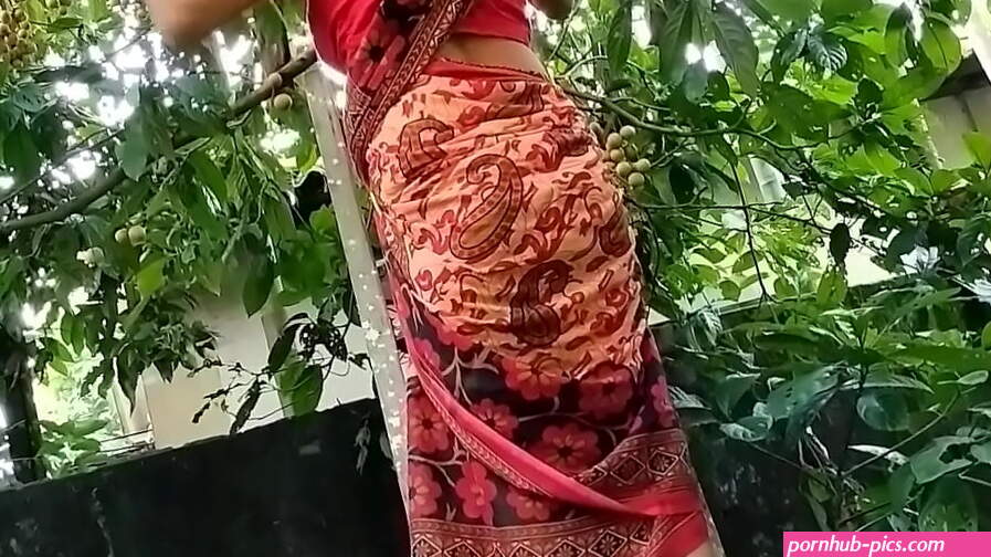 Local Village Wife Sex In Forest In Outdoor Official Video By Localsex31