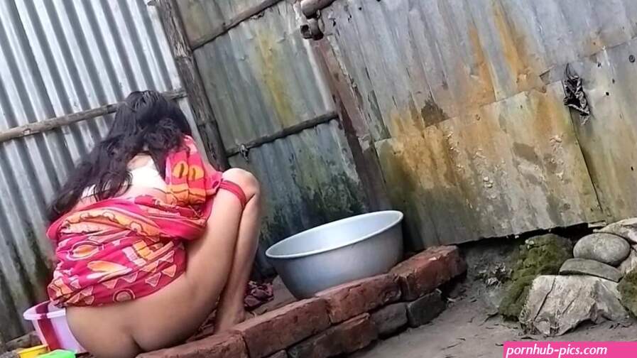 Red Saree Village Married wife Sex Official Video By Villagesex91 watch online