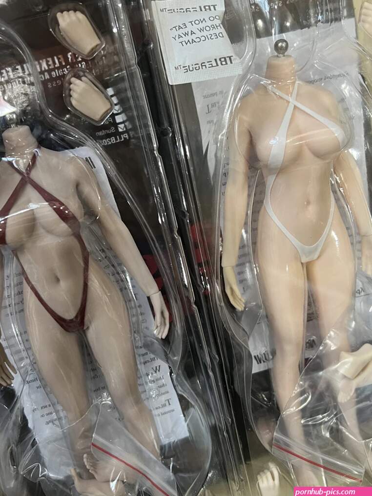 in stock TBLeague PLLB2023-S52 S53 16 Scale female dolls European Plump Body Type Silicone seamless super flexible body model