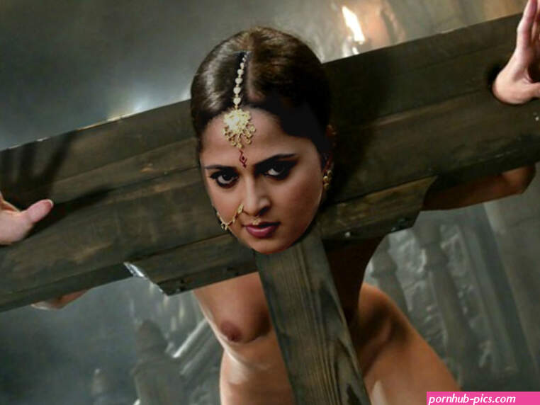 Anushka Shetty naked BAAHUBALI actress bondage torture
