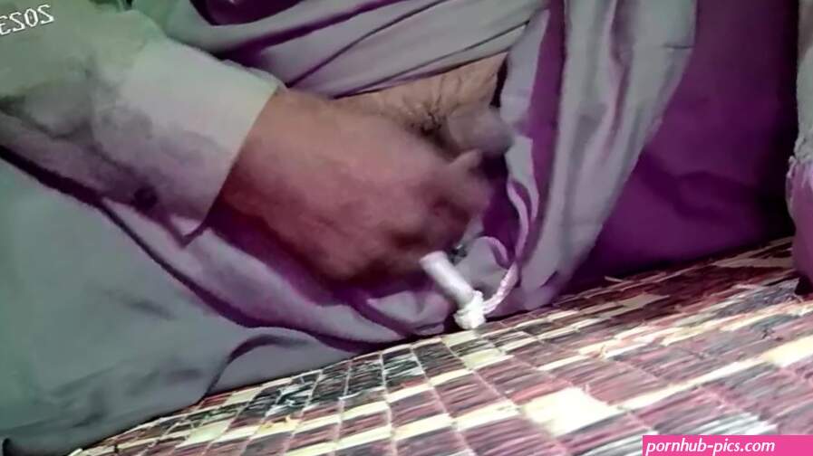 Indian big lun boy sex in the room