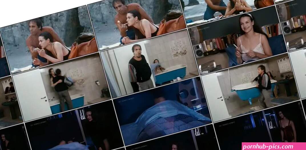 Carole Bouquet nude topless