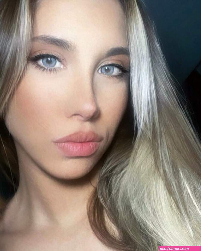 Elif Karaarslan elifkaraarslan17 Nude Leaked