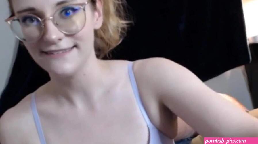 Pixelpheonix Chaturbate Babes Teases June-2024